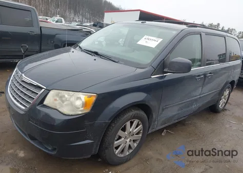 2008 Chrysler Town & Country Touring из США, поврежденный, VIN 2A8HR54P78R674251